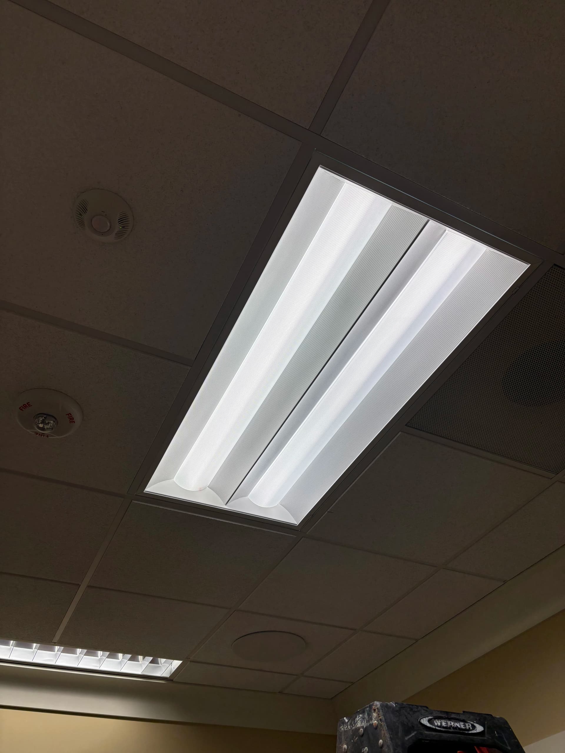 Gallery photos for Commercial Lighting Repair at a Local Bank: Image #2