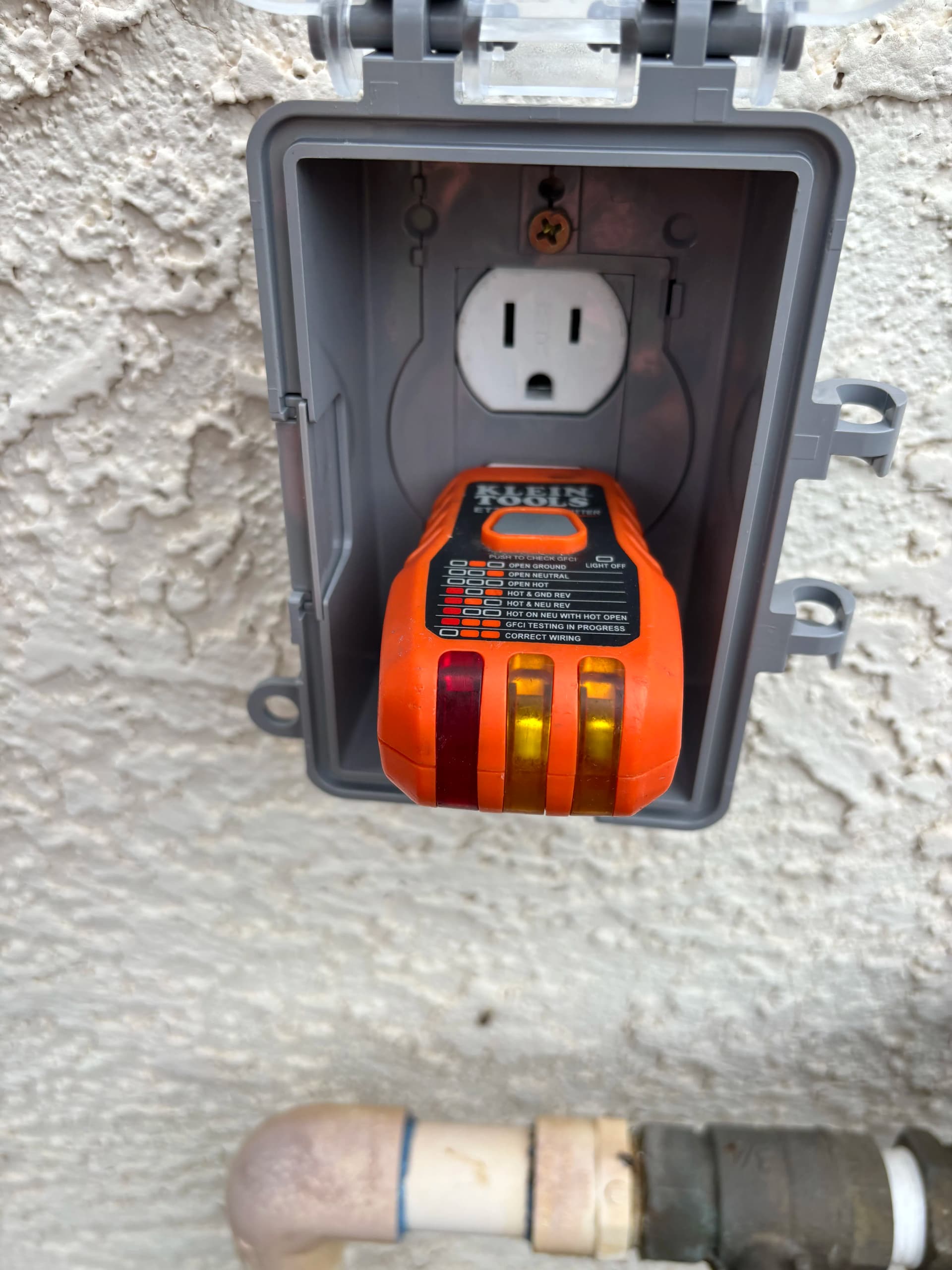 Gallery photos for Tripping Garage GFCI Traced Back to a Moisture-Damaged Outdoor Outlet: Image #2
