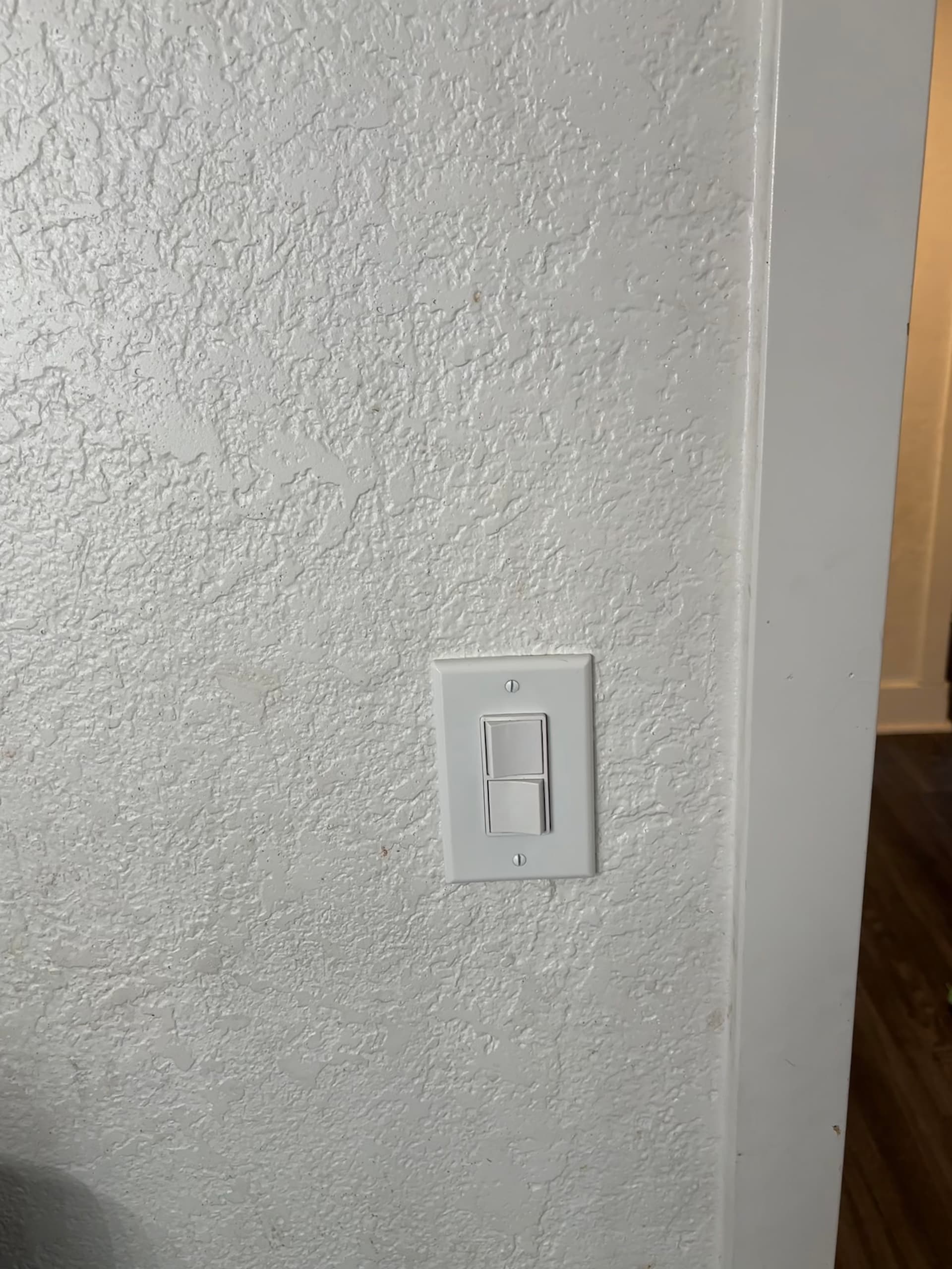 Gallery photos for LED Light, Outlet Wiring Fix, and New Circuit Done Right: Image #3