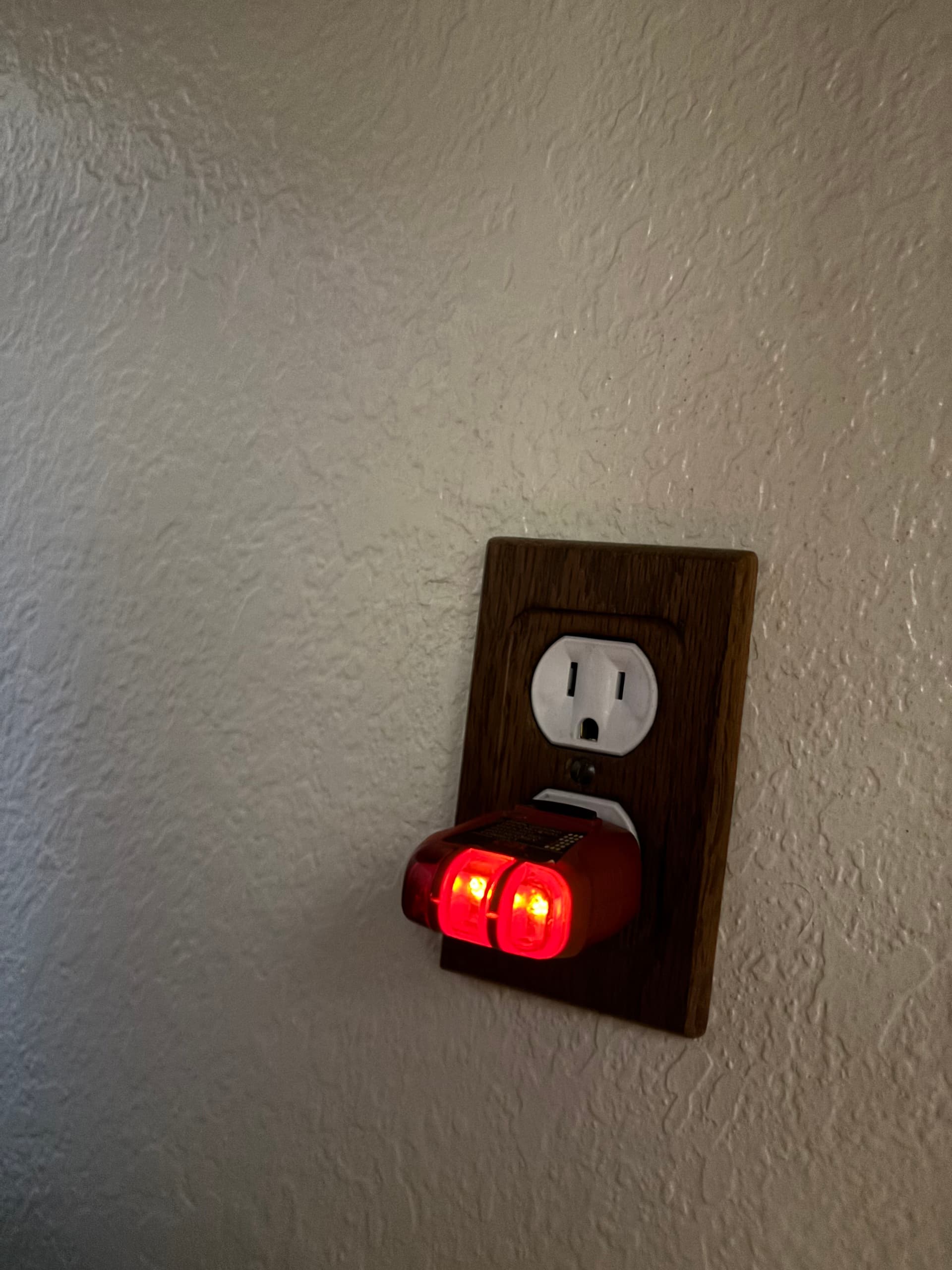 Gallery photos for Loose Terminals and Corrosion Were Killing This Home's Power: Image #1
