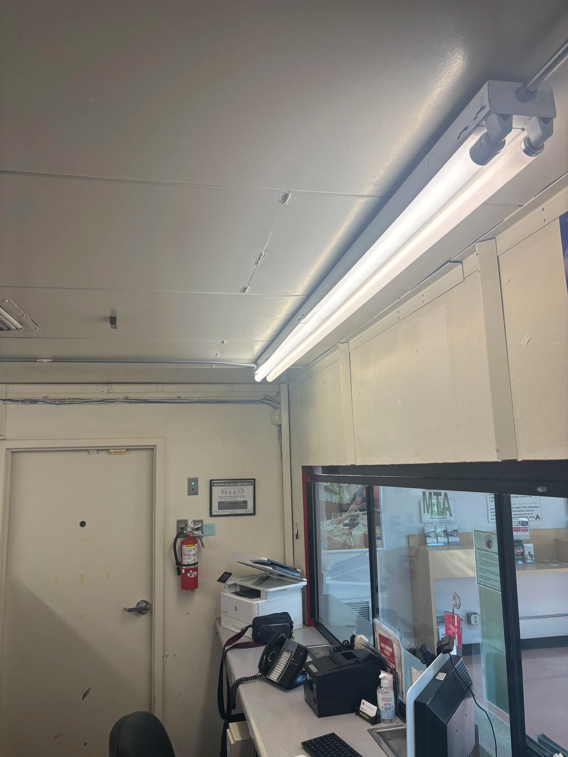 Gallery photos for Old Bulbs Out, Bright LED Lighting In: Image #4